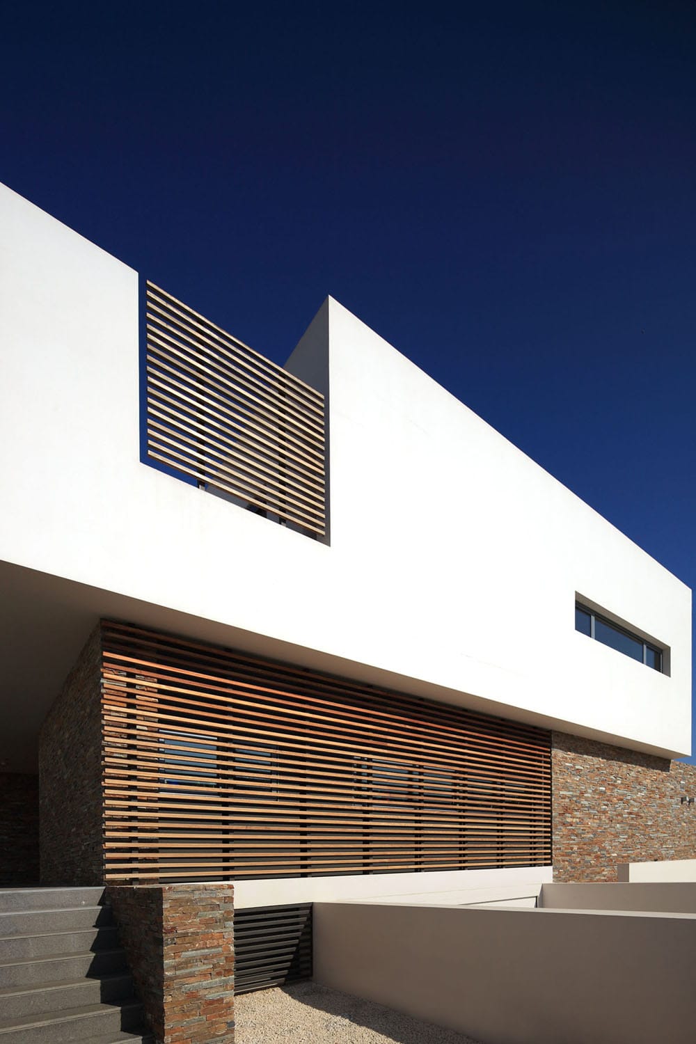 Άποψη δρόμου από νοτιοδυτικά, © Ανάργυρος Μουγιάκος