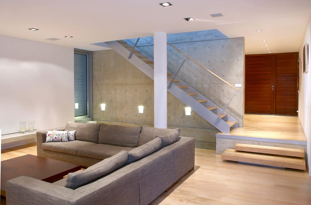 Ισόγειοι χώροι ζωής, © Χρ. Παναγίδης