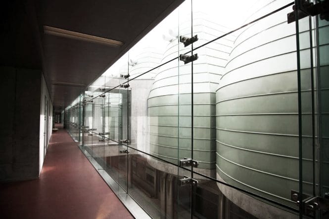 Πρόσβαση στις αίθουσες του δικαστηρίου από τον ιδιωτικό χώρο των δικαστών, © AL- ARCHITECTS