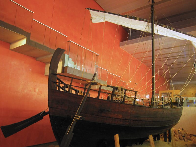 © Άντρη Τσιουτή