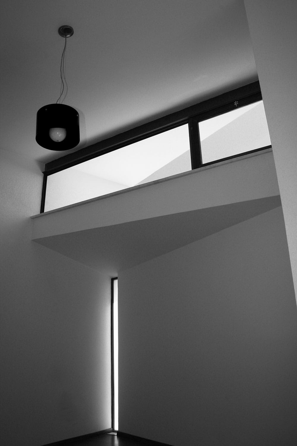 Λεπτομέρεια φωτιστικών θυρίδων και ανοιγμάτων ηλιασμού στην προσθήκη, © ΑΚ Αρχιτεκτονικό Εργαστήρι