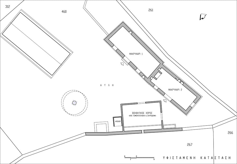 Κάτοψη – Υφιστάμενη κατάσταση.  Το βοηθητικό κτίσμα από τσιμέντοτουβλα στα ΝΔ έχει κατεδαφιστεί για απελευθέρωση της αυλής, © ΑΚ Αρχιτεκτονικό Εργαστήρι