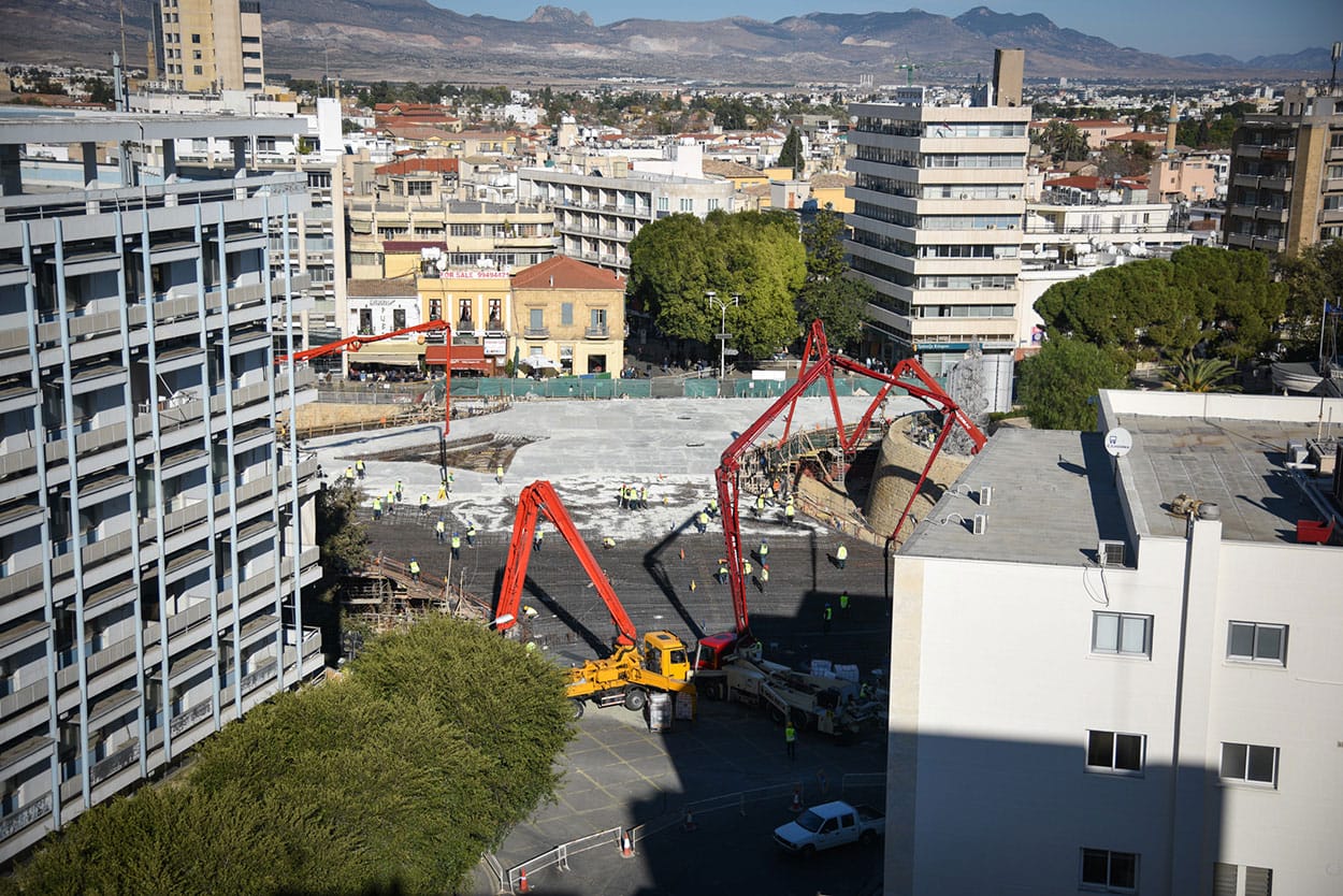 © Χάρης Σολωμού